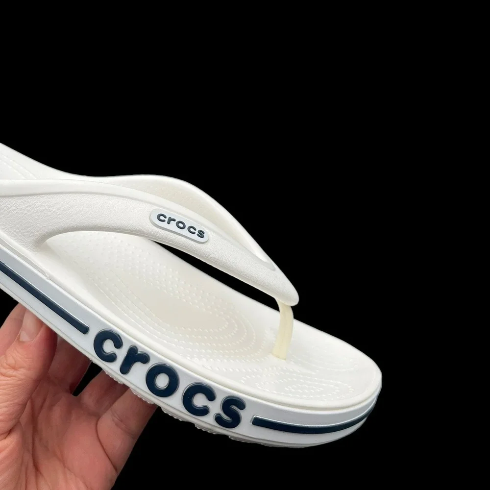 Crocs Bayaband Mens Flip Flop Sandals Size 7 White Navy Blue‎ Water Friendly